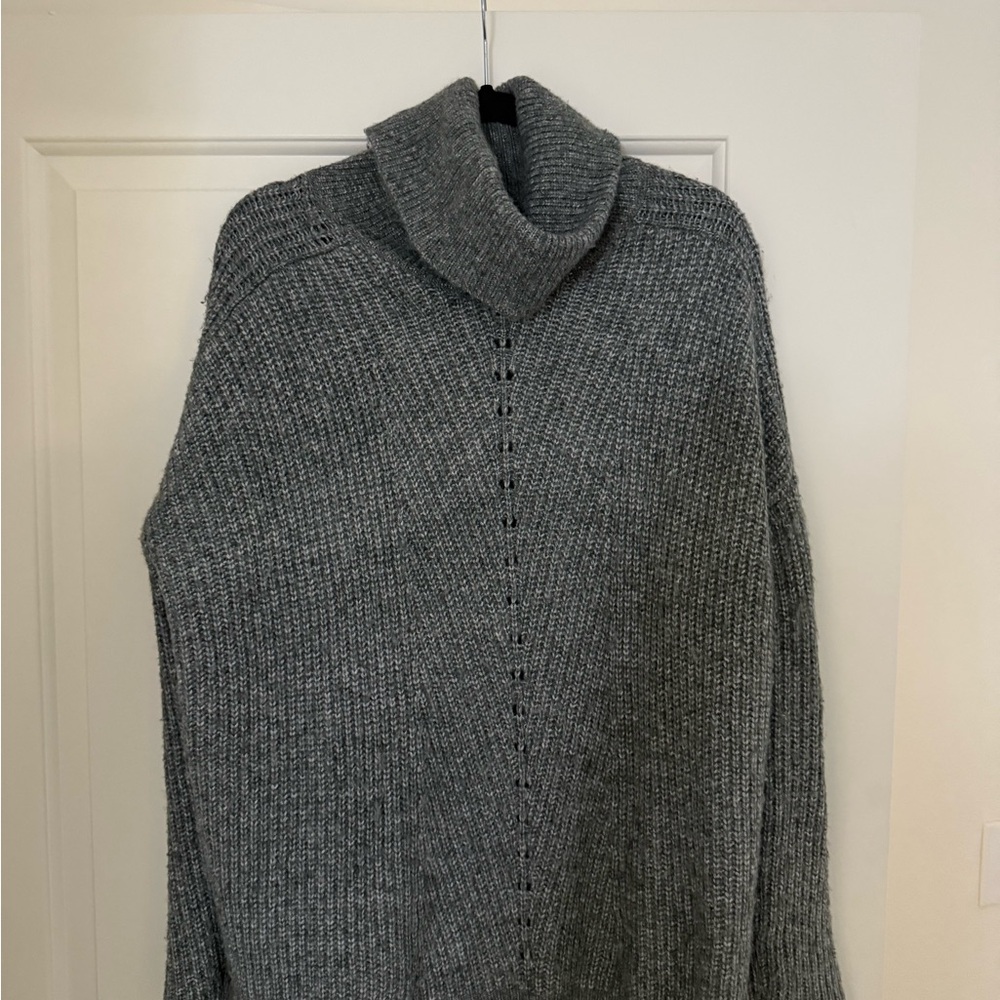 Mango Cozy Gray Turtleneck Sweater